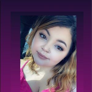 Meet your Posher, Savannah